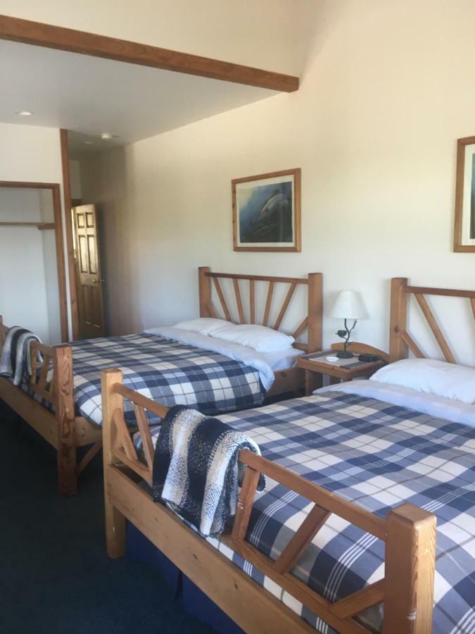 Arbutus Cove Guesthouse Metchosin Eksteriør billede